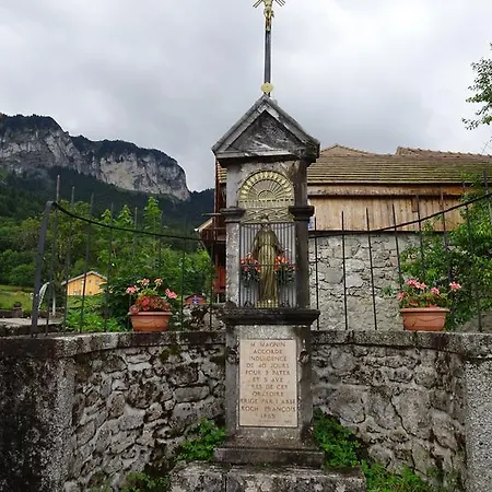Les Balcons Du Leman Bed & Breakfast *